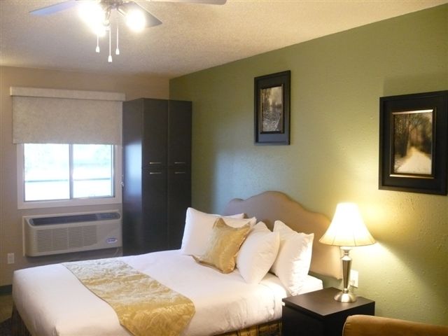 10415 99ave #201