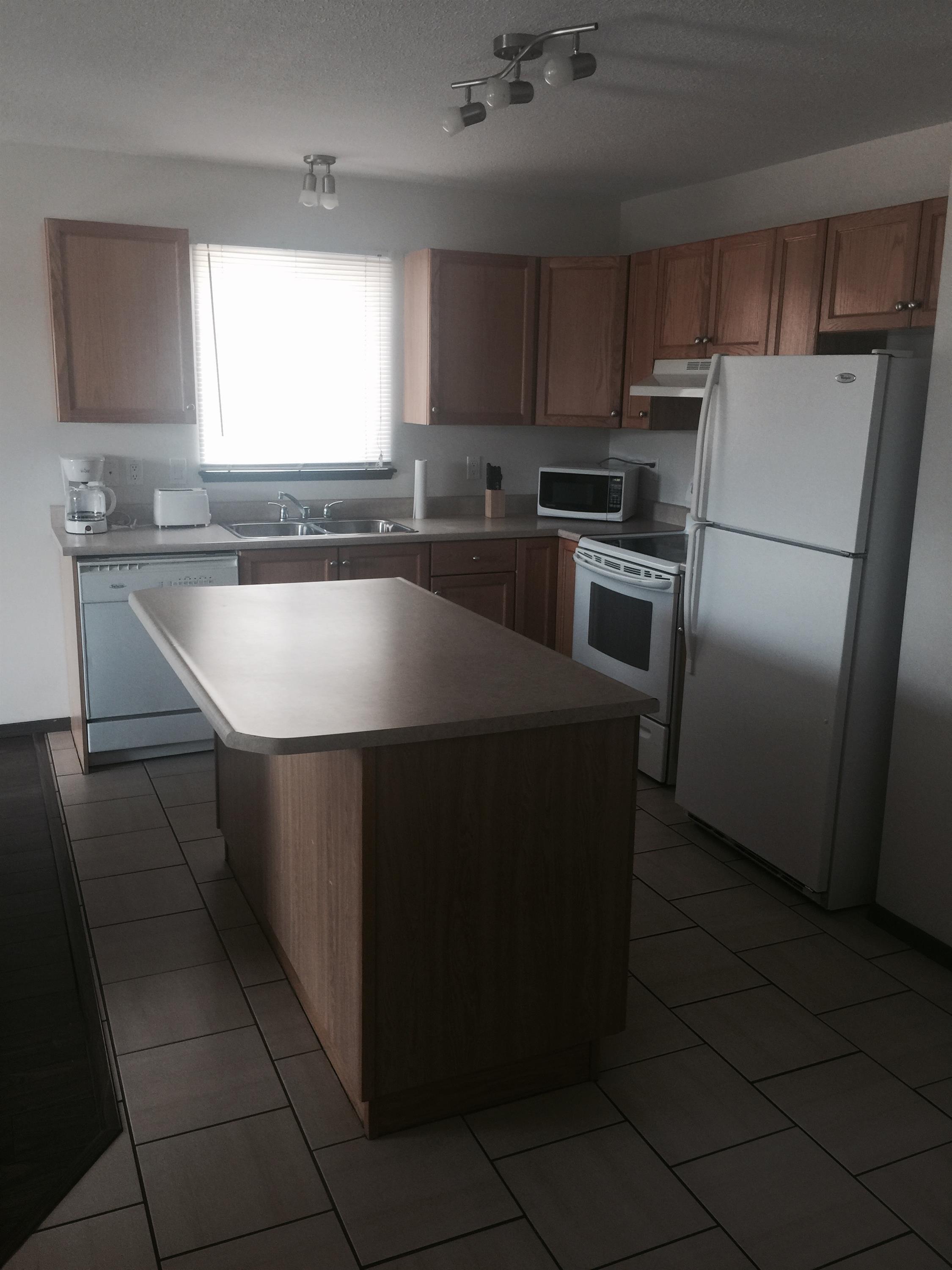 8213 114st